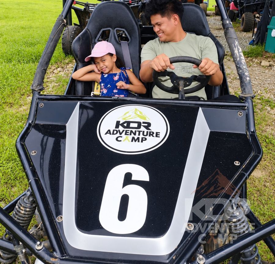 Father and daughter in KDR buggy number 6